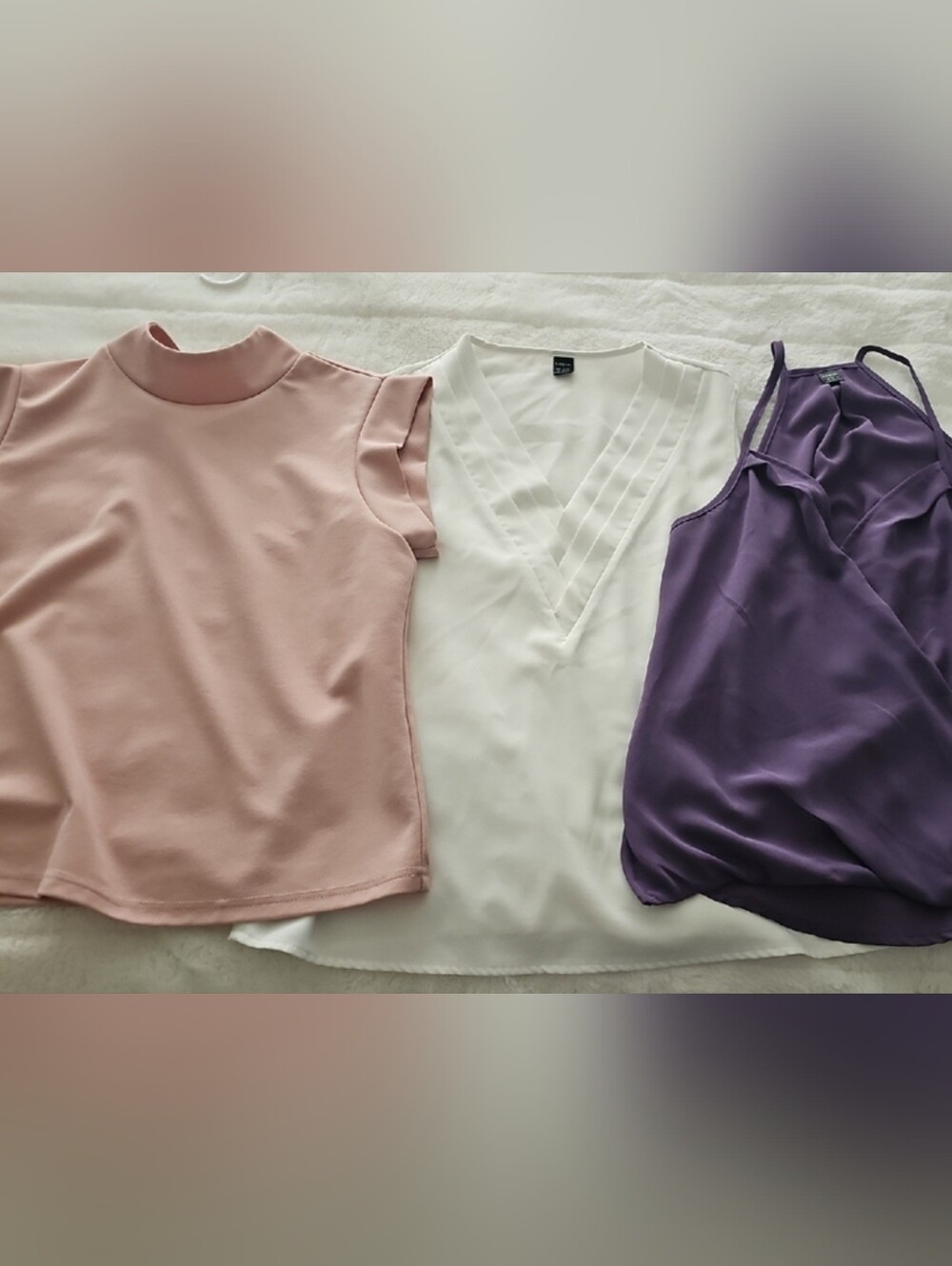 Bundle of 3 women's tops in great pre-owned condition ✨